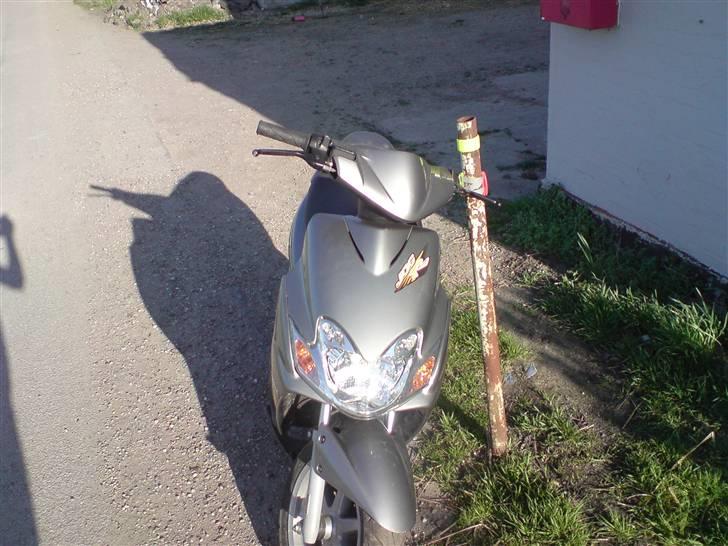 Yamaha Jog R *SOLGT* billede 14