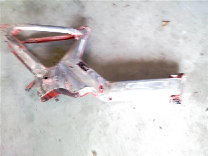 Puch maxi - stellet er ved at blive slebet. næsten færdig :P billede 13