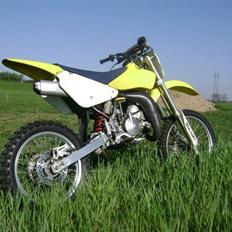 Suzuki RM85 - solgt