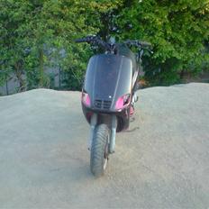 Piaggio Zip / Typhoon  BYTTET