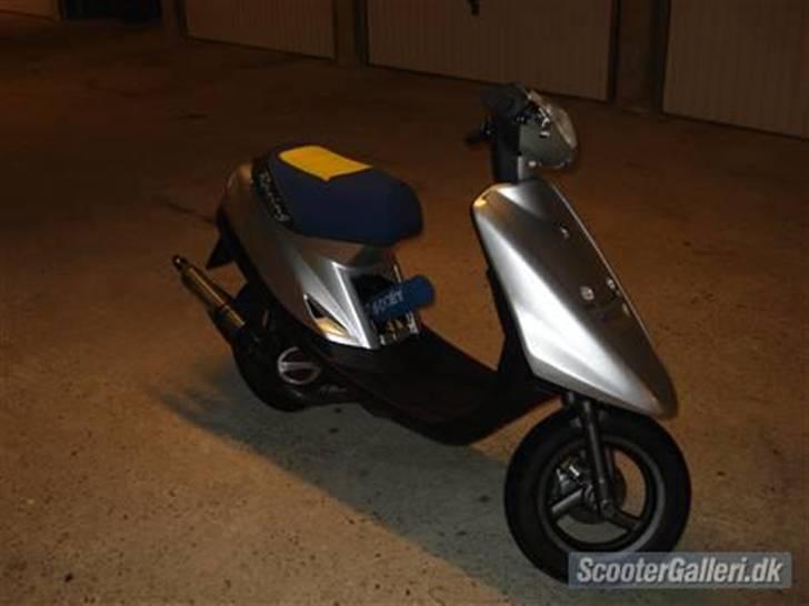 Yamaha JOG Custom Edition  billede 19