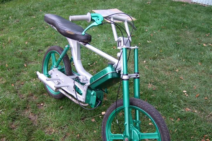 Vespa bravo SOLGT billede 1