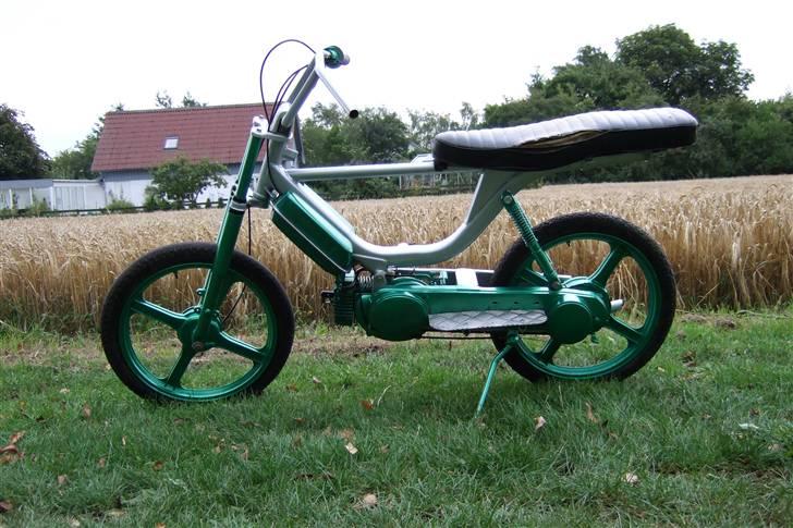 Vespa bravo SOLGT billede 2