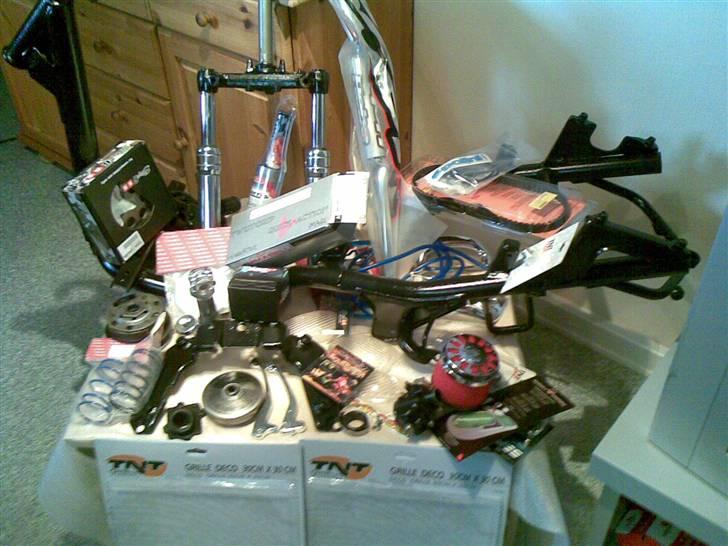 Yamaha Neos Projekt. SOLGT - Nogle af de første ting der kom hjem (: .  billede 7