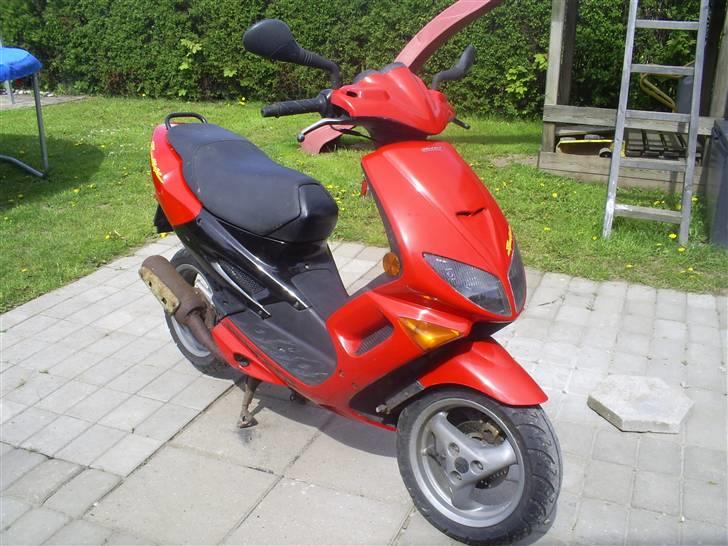 Peugeot Speedfight 1 (SOLGT) billede 1