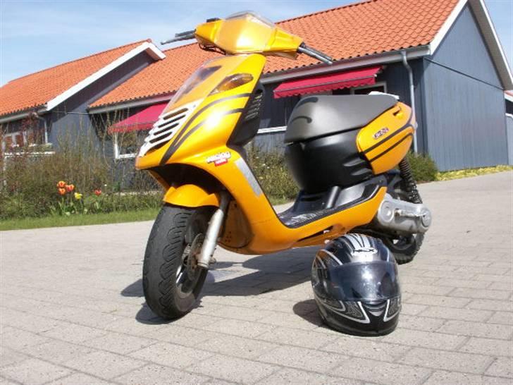 Aprilia Sonic - Er den ikk flot? :D billede 2