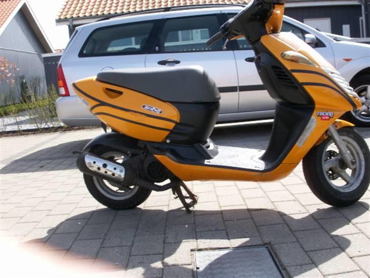 Aprilia Sonic billede 4