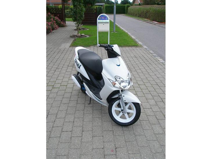 {{currentPhoto.altText}} billede {{currentPhoto.number}}