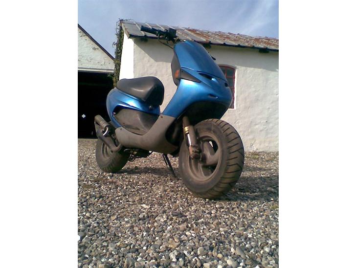 {{currentPhoto.altText}} billede {{currentPhoto.number}}