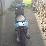 Aprilia Sonic nakket