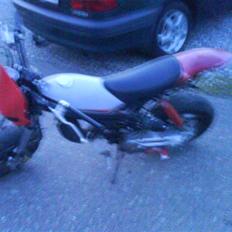 Suzuki Street magic solgt