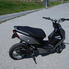 Yamaha Jog R (Solgt)