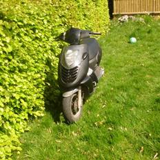 Aprilia Sonic (Solgt)