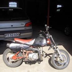 Honda dax crosser
