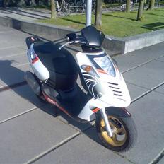 Aprilia SONIC solgt