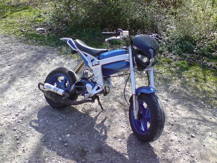 Suzuki street magic solgt:(<33 billede 1