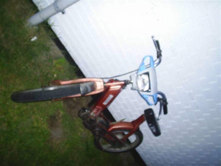 Vespa ciao SOLGT billede 2