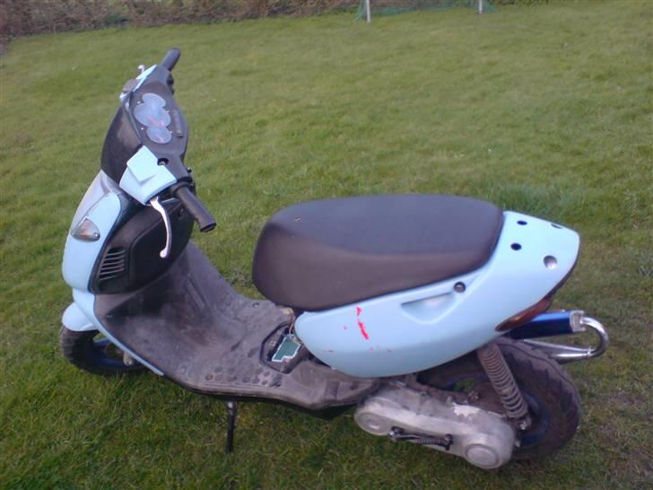 Aprilia Sonic nakket billede 5