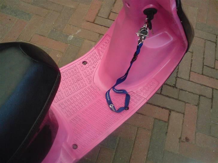 PGO Comet - bundskjoldet. billede 6