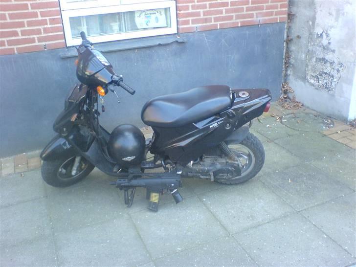 PGO Hot 50 billede 2