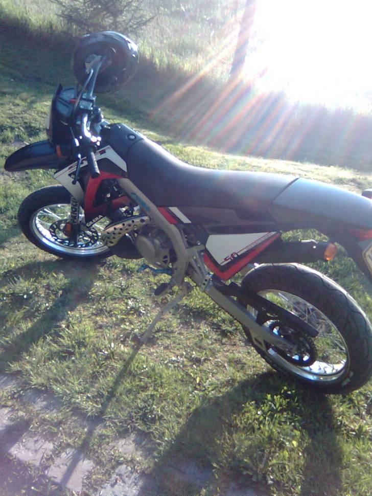Gilera SMT LC DD - på skovtur :P billede 8