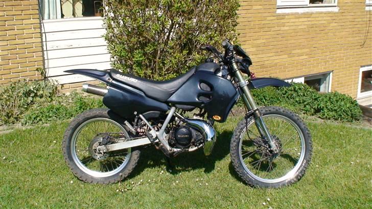 Suzuki RMX (Solgt) billede 2