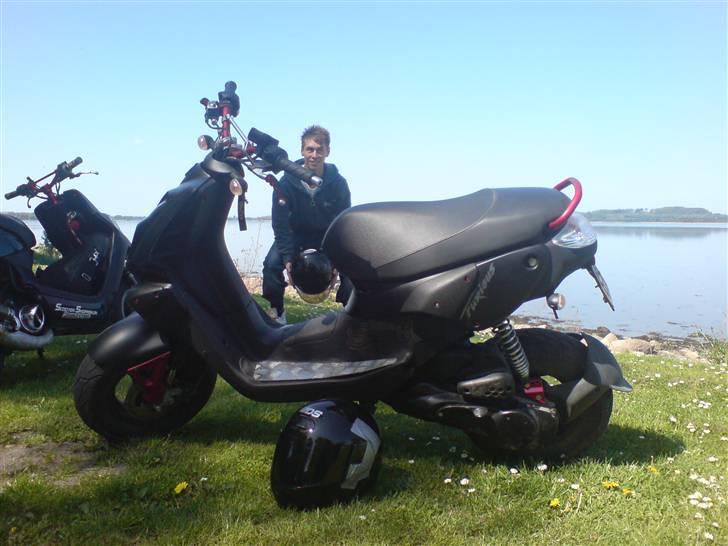 Peugeot TKR Furious * Xenon *  - Tag jer ikke af gummi tarzan i baggrunden :)  billede 9