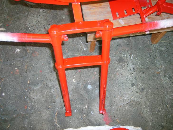 MiniBike [SOLGT] - Nylakeret rød forgaffel billede 13