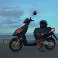 Aprilia .-< soniC >-.
