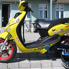 Yamaha Neos lc 