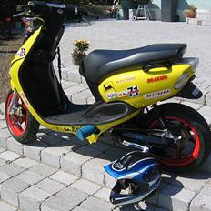 Yamaha Neos lc 