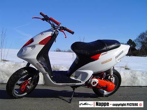 Piaggio NRG (SOLGT) billede 2