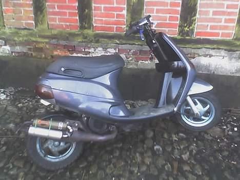 Piaggio Zip (SOLGT) billede 9