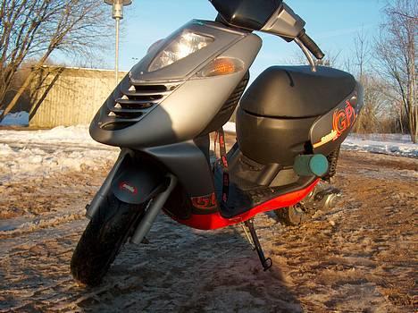 Aprilia Sonic Evo "TBV" (SOLGT) billede 3