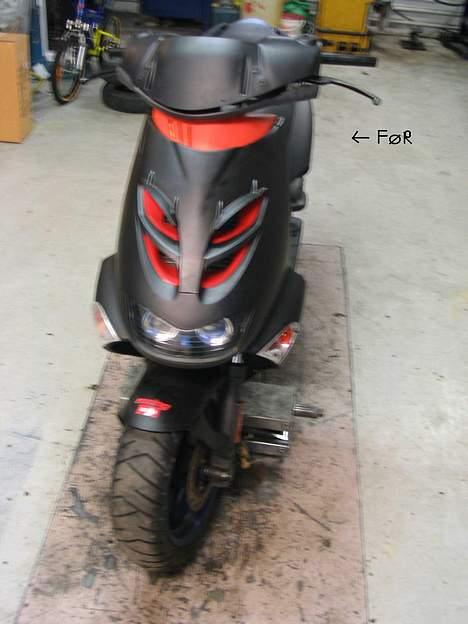 Aprilia Sr50 Ditech (Er solgt) - Her er min Ditech som den så ud før..! billede 1