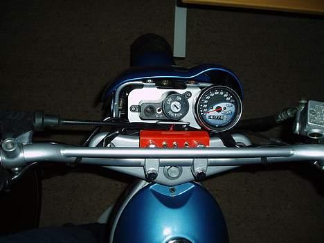 Suzuki Street Magic SOLGT billede 4