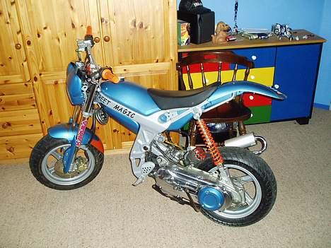 Suzuki Street Magic SOLGT billede 7