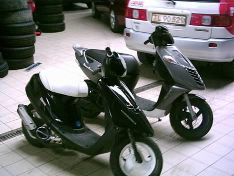 Aprilia Sonic GP V1 billede 2