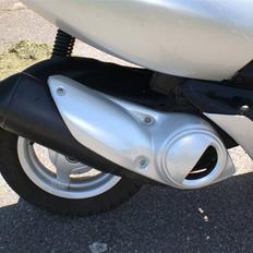 Aprilia Sonic "Solgt"