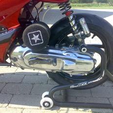 Yamaha Bws Candy red til salg