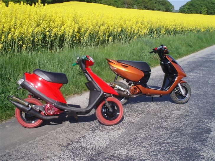 Yamaha jog as >>> S O L G T <<< - d. 17/5- 08 sammen med kasper:P billede 3