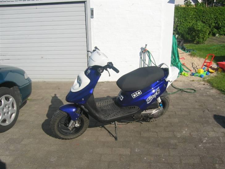 PGO hot 50 SOLGT billede 2