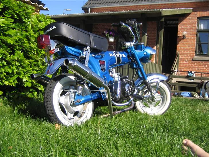 Honda dax st50 "byttet" billede 2