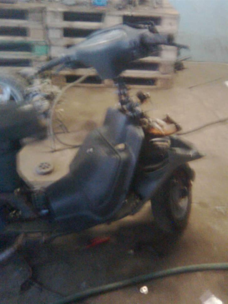 Aprilia Amico Brugt til dele billede 4