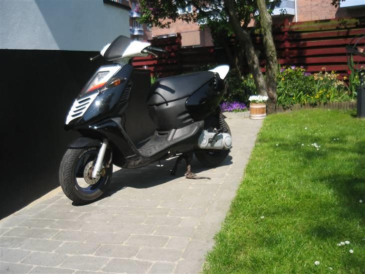 Aprilia Sonic (før den crashede) billede 2