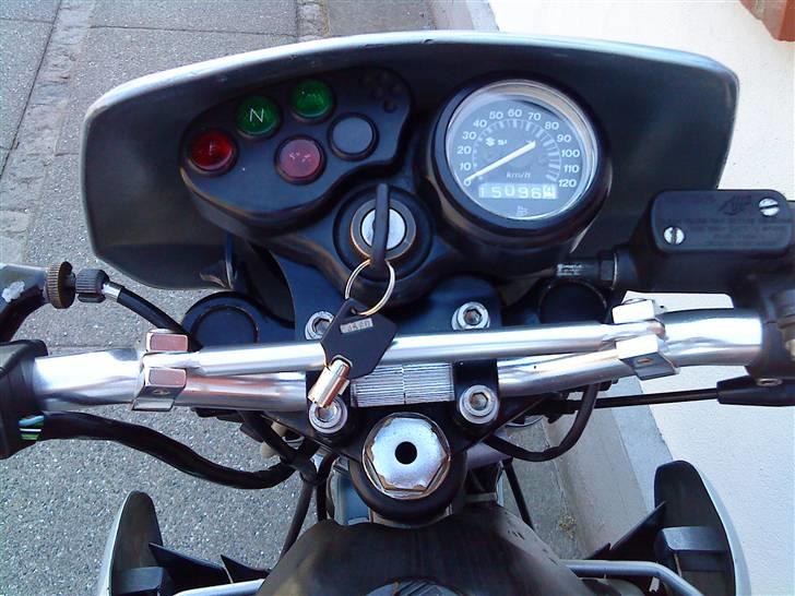 Suzuki RMX (SOLGT) billede 7