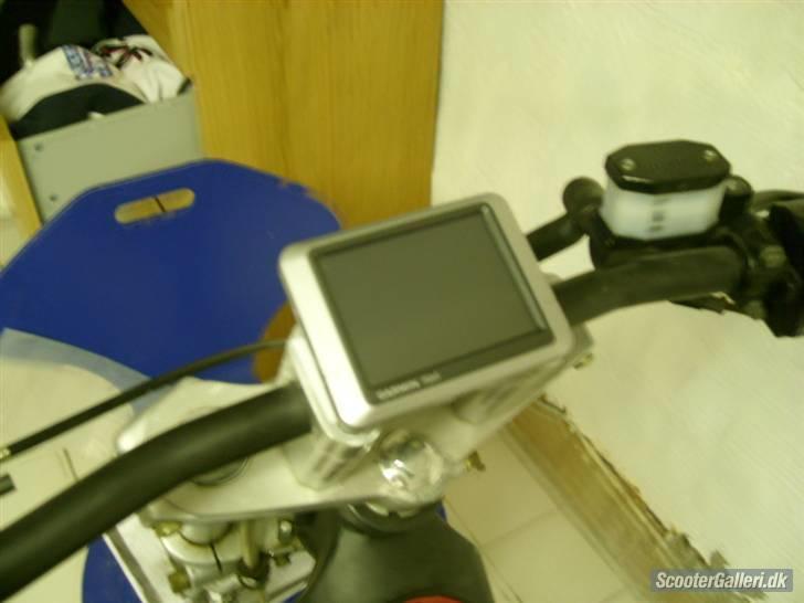 Sachs 125cc SOLGT - GPS er det eneste der holder som speedometer - og vejviser :p billede 10