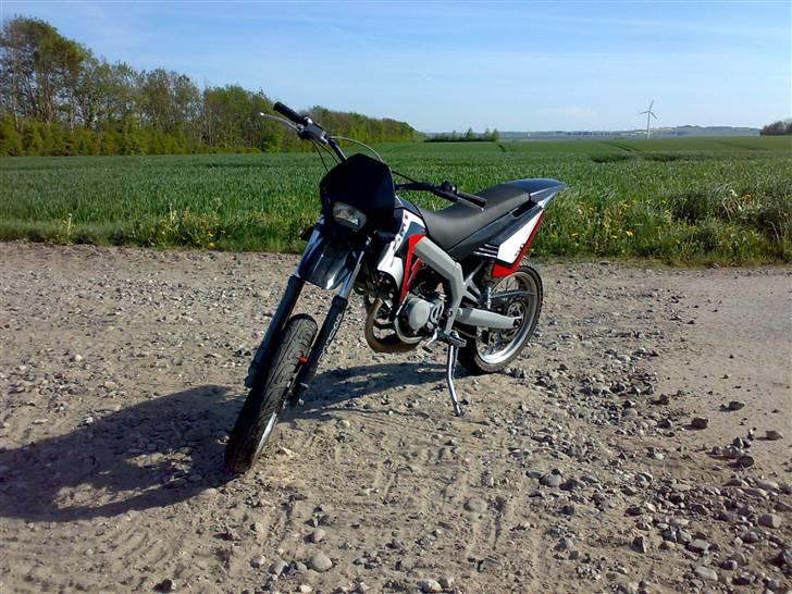 Gilera SMT LC DD - (Solgt) 2006 billede 3