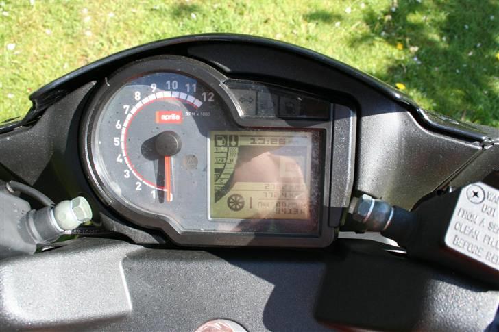 Aprilia sr 50 factory solgt billede 5