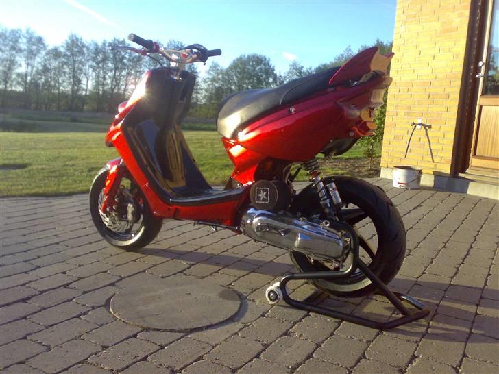 Yamaha Bws Candy red til salg billede 9